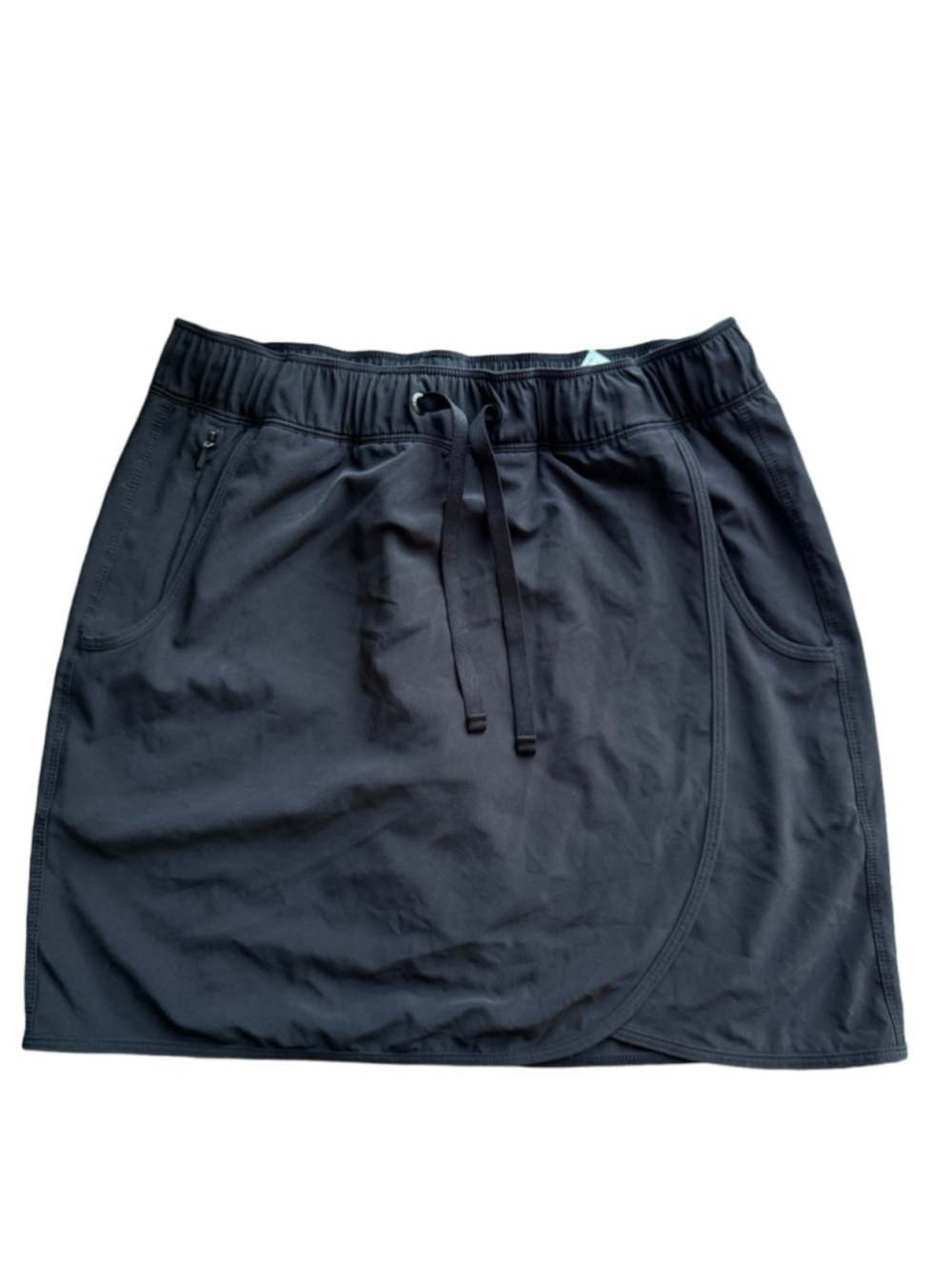 Patagonia Black Athletic Skort with Built-In Shorts Size S Activewear Hiking - Picture 2 of 10
